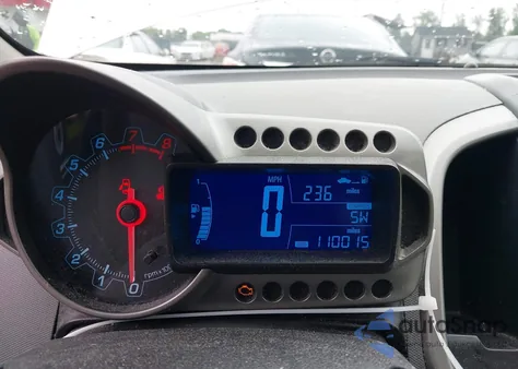 2014 Chevrolet Sonic Lt Manual из США, поврежденный, VIN 1G1JD5SHXE4207495